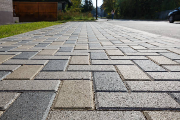 Best Professional Driveway Pavers  in Escatawpa, MS